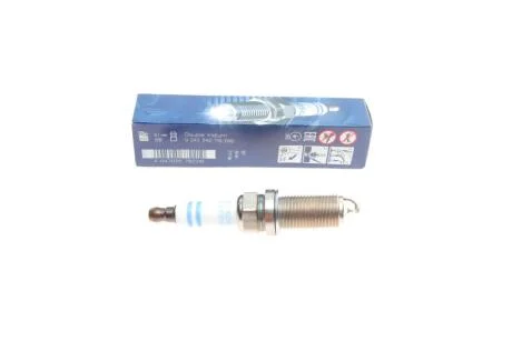 Свічка FR6NII332S (0.7) - кратн. 10 шт BOSCH 0242240715