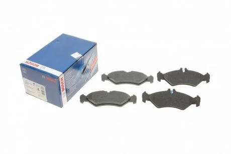 Тормозные колодки дисковые MB / VW Sprinter / 212D / 312D / 313CDI / 314CDI / LT 28 задняя сторона BOSCH 0986424463