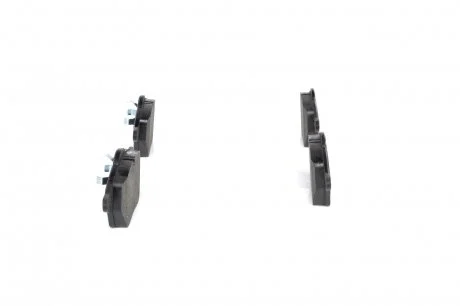 Тормозные колодки дисковые AUDI A4 2.6,2.8,2.4 / VW Passat 1.8,1.9TDI, 2.5TDI -00 BOSCH 0986424481
