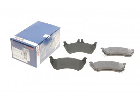 Гальмівні колодки дискові MB ML320/ML230/ML270CDI/ML350 -05 BOSCH 0986424708