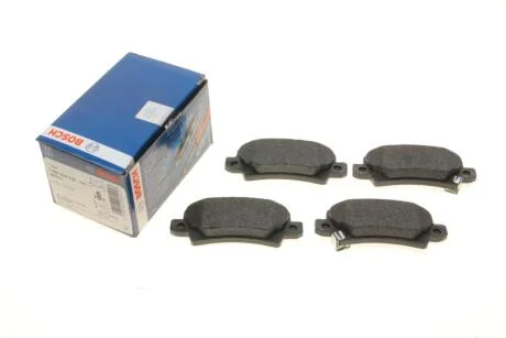 Тормозные колодки дисковые TOYOTA Corolla 1.4i, 1.6i 16V - 02 BOSCH 0986424790