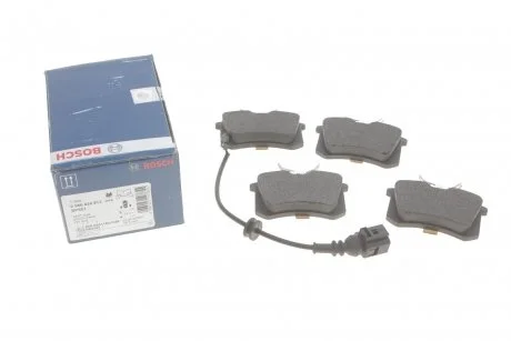 Тормозные колодки дисковые SEAT / VW Ibiza / Polo задняя сторона 1.2-1.9TDI - 07 BOSCH 0986424813