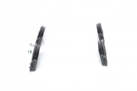 Тормозные колодки дисковые HYUNDAI Coupe / Sonata IV / Tucson / KIA Sportage New / Magentis / Optima -06 BOSCH 0986424815