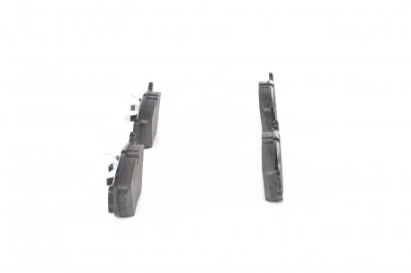 Тормозные колодки дисковые, к-кт. BOSCH 0 986 461 752