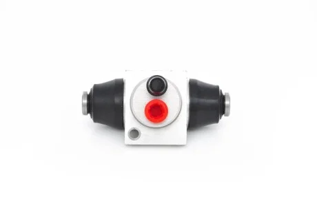 Циліндр гальмівний19,05mm Opel Kadett kombi 85 BOSCH 0 986 475 143