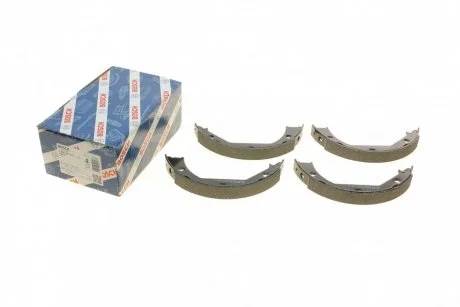 Тормозные колодки барабанные BMW Sa 1 3 5 X1 00- BOSCH 0986487607