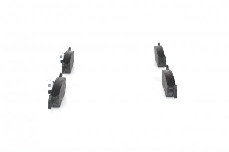 Тормозные колодки дисковые FORD Fiesta -04 BOSCH 0986492020