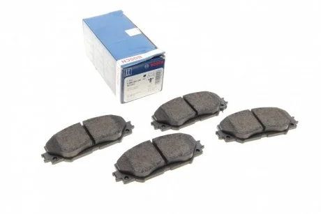 Тормозные колодки дисковые TOYOTA Corolla / RAV 4 / Urban Cruiser передняя сторона 1,3-2,4 - 05 BOSCH 0986494240
