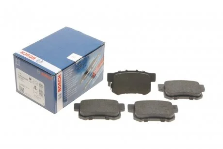 Тормозные колодки дисковые Fiat Sedici R BOSCH 0986494358