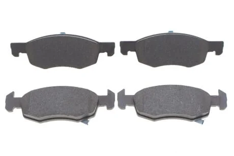 Тормозные колодки дисковые OPEL Corsa передняя сторона BOSCH 0986494824 (фото 1)
