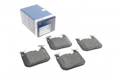 Комплект тормозных колодок с 4 шт. дисков BOSCH 0986494947