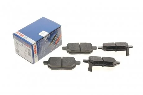 Тормозные колодки дисковые TOYOTA Auris / Yaris задняя сторона 1,0-1,8 06 - PR2 BOSCH 0986495282