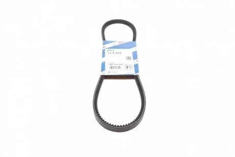 Ремень клиновой 13 * 925 BOSCH 1987947654