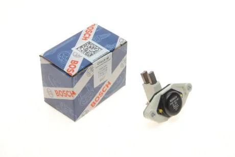 Электрорегулятор напряжения генератора BOSCH F04R320367