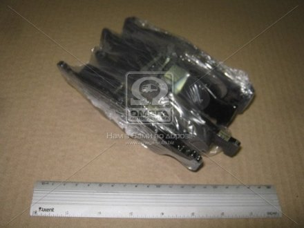 Колодки тормозные дисковые MB C-CLASS (W202), CLK (C208) передн. CHAMPION 571877CH