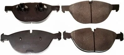 Тормозные колодки дисковые передние BMW X5 E70, F15 X6 E71, F16 07- Denckermann B111078