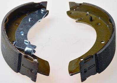 Тормозные колодки барабанные задние Citroen Berlingo / Denckermann B120141 (фото 1)
