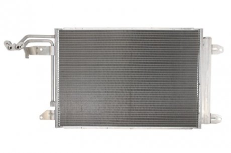 Радиатор кондиционера Caddy Octavia Superb Yeti 2003-2019 DENSO DCN32032 (фото 1)
