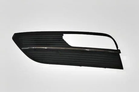 Решетка бампера левая Audi A3 8V3 2013-16 DPA 88071818402