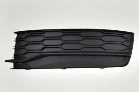 Решітка бампера ліва Skoda Rapid 2012-2017 закрита DPA 88071845902