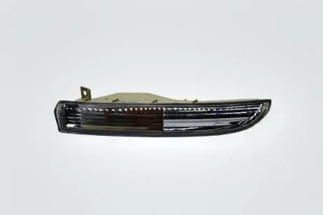 Покажчик повороту Passat СС 2008-2011 правий у бампері сріблястий DPA 99531790202