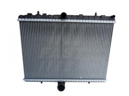 Радиатор охлаждения Citroen Jumpy / Peugeot Expert 2.0Hdi 03- FAST FT55254 (фото 1)