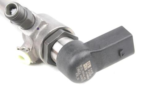 Форсунка топливная Common Rail (Siemens) / PSA 2.2Jtd / 2.2Hdi / 2.2Tdci 2011- FORD BK2Q-9K546-AG
