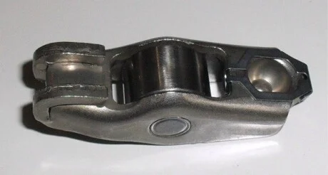 Коромысло клапана NISSAN / OPEL / RENAULTQashqai / Vivaro / Trafic 2.0DCi 05 - FRECCIA RA06940