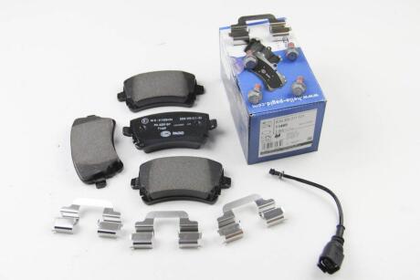 Колодки гальмівні дискові; задня вісь HELLA 8DB355011531