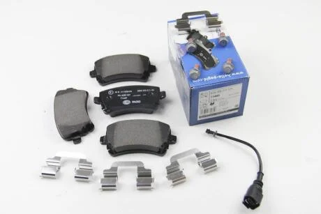 Колодки гальмівні дискові; задня вісь HELLA 8DB355011531