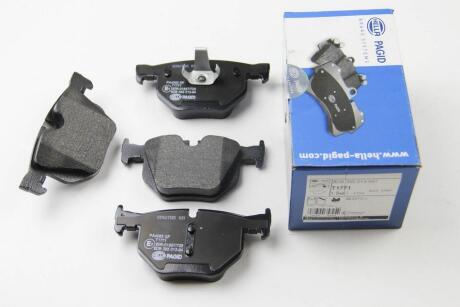Колодки гальмівні дискові; задня вісь HELLA 8DB355013941