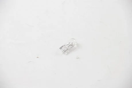 Автолампа T10 12V 3W W3W 8GP003594-141 HELLA 8GP003594141