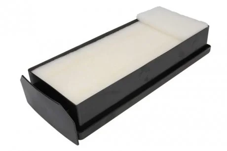 Фильтр воздушный BMW 3, 5, X5 3.0-5.0 D11- (пр-во HENGST) HENGST FILTER E1071L