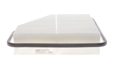 Фильтр воздушный Toyota RAV 4 III 2.0 VVT-i / 2.4 06- HENGST FILTER E1217L