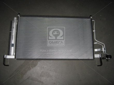 Радіатор кондиціонера H-1 07-15 (вир-во) Hyundai/Kia/Mobis 976064H000 (фото 1)