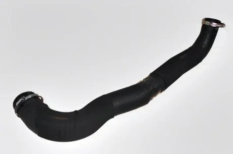 Патрубок интеркулера верхний правый Range Rover Sport L320 / Discovery 3/4 L319 LAND ROVER PNH500025