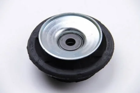 Опора амортизатора VW Corrado / Golf / Passat передняя сторона 88-99 LEMFORDER 1024002