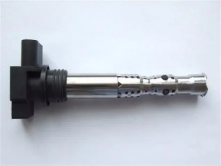Котушка системи запалення MAGNETI MARELLI 060717130012
