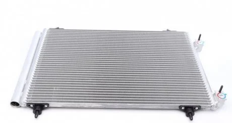 Радиатор кондиционера MAHLE / KNECHT AC 667 000S