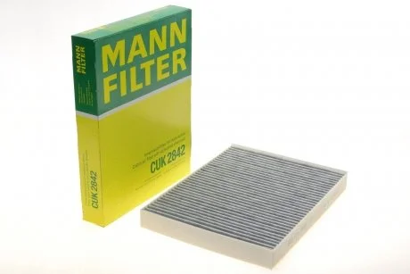 Фільтр салону T5 03-/Audi Q7/Touareg/Cayenne 02- (вугільний) -FILTER MANN CUK 2842
