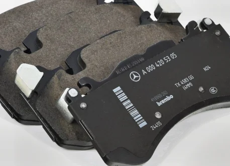 Колодки тормозные MERCEDES-BENZ A0004202804
