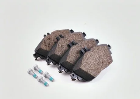 Колодки тормозные передние Mercedes CLA C117 / GLA X156 / A W176 / B W242/W246 MERCEDES-BENZ A0004203002