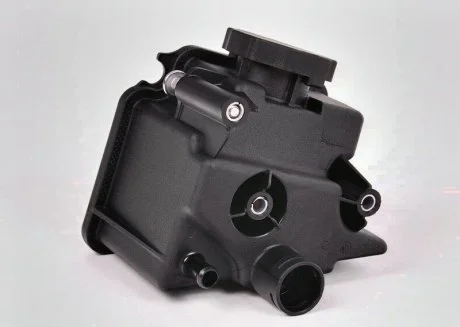 Бачок гидроусилителя (ГУР) Mercedes C W204 / E C207/W211/W212 / CLS C219 / S W221 / SL R230 MERCEDES-BENZ A0004602383