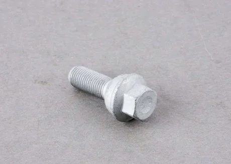 Болт колесный MERCEDES-BENZ A0009902407