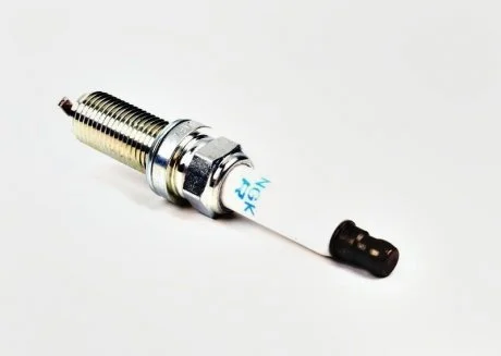 Свеча зажигания M156 (AMG 6,3) Mercedes ML W164 / C W204 / CLK C209 / E W211/W212 / CL C216 / S W221 / SL R230 / G W463 MERCEDES-BENZ A0041593903