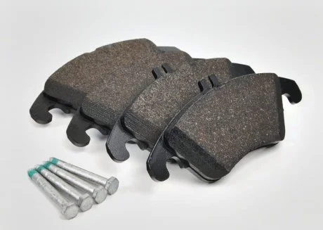 Колодки тормозные передние Mercedes SLK R172 / C W204 / E C207/W212 / CLS C218 MERCEDES-BENZ A007420752064