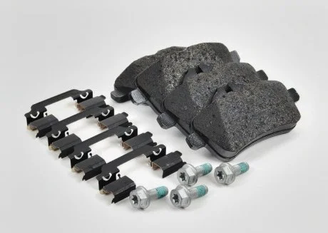 Колодки тормозные задние Mercedes CLA C117 / GLA X156 / SLC R172 / A W176 MERCEDES-BENZ A0074209020