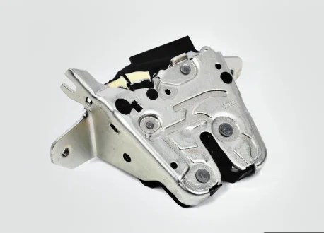 Замок багажнику MERCEDES-BENZ A099740060064