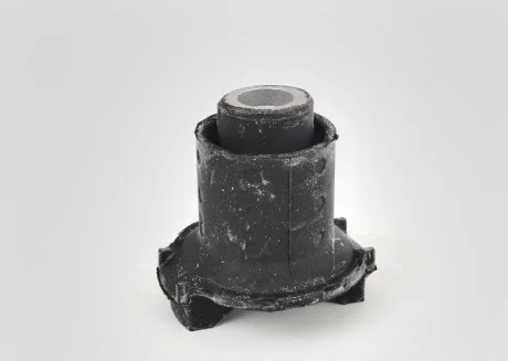 Подушка (опора) передней балки передняя Mercedes GL X164/X166 / ML W164/W166 MERCEDES-BENZ A1663310042