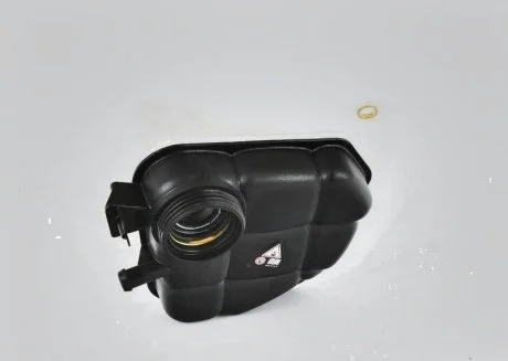Бачок расширительный Mercedes ML W166 / GL X166 MERCEDES-BENZ A1665000049